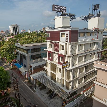 South Gate Residency Hotel Kochi Exterior foto