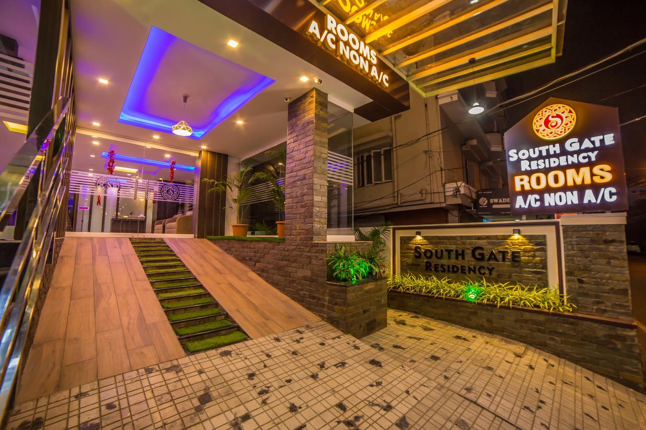 South Gate Residency Hotel Kochi Exterior foto