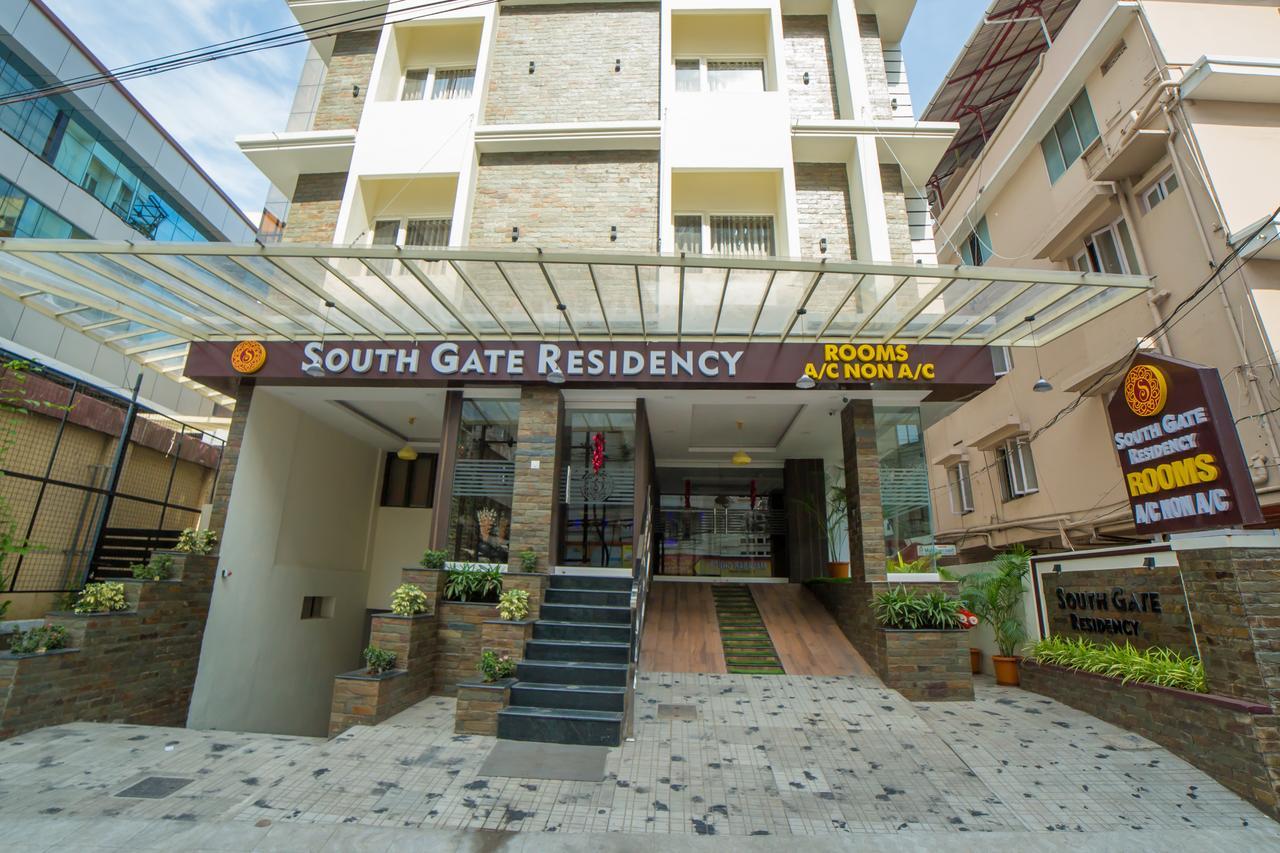 South Gate Residency Hotel Kochi Exterior foto