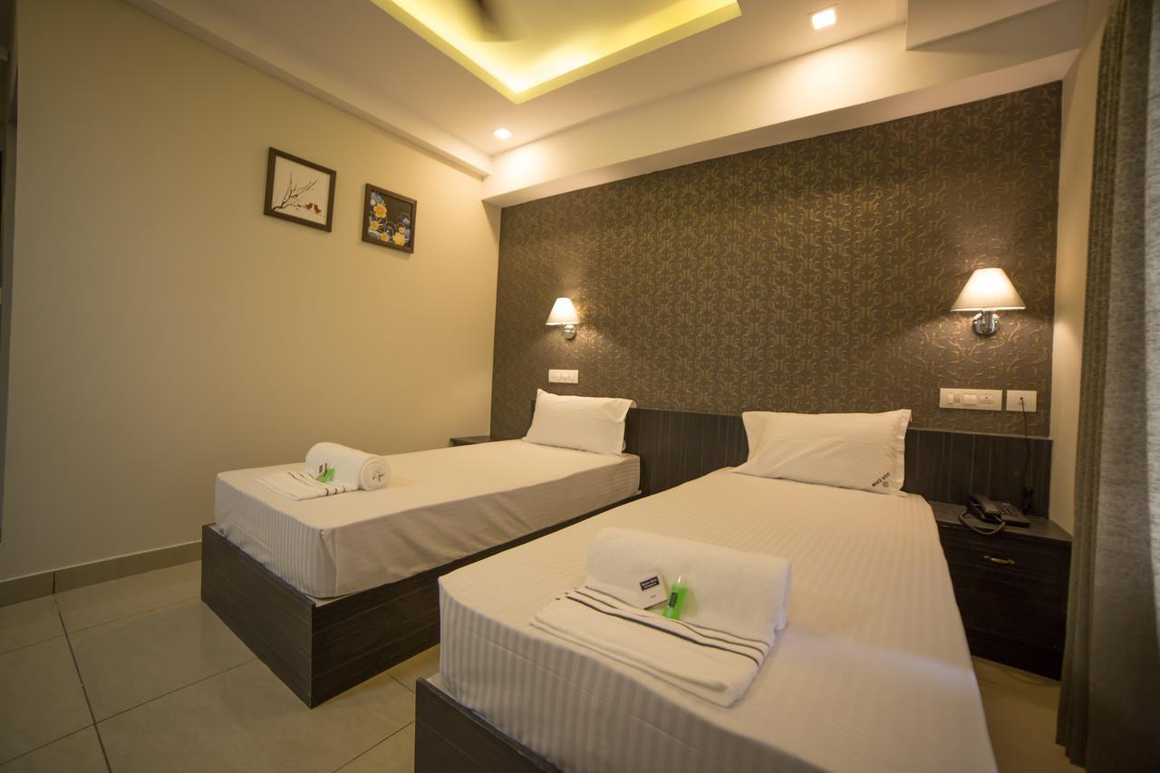 South Gate Residency Hotel Kochi Exterior foto