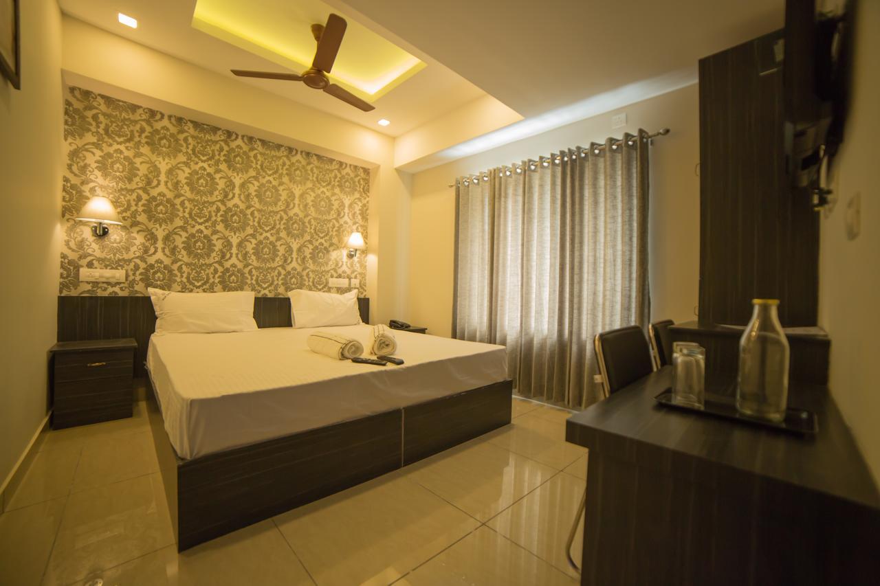 South Gate Residency Hotel Kochi Exterior foto